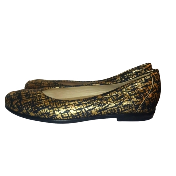 NEW SAS Scenic Ballet Flat Leather Black and Gold Ortholite Slip On sz 8 - Picture 5 of 9
